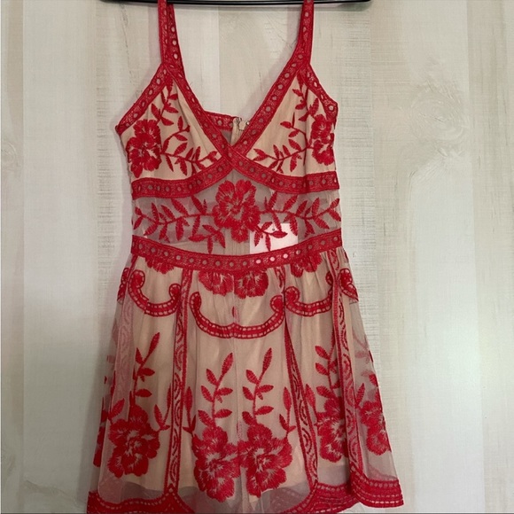 Honey Punch romper x Dolls Kill - Picture 4 of 4